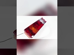 A0015406270 ベンツ トラック 4141用のLED尾灯 左尾灯
