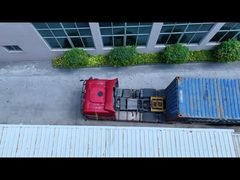 物流の現場：6月30日、英国輸出向けトラック部品の積み込み